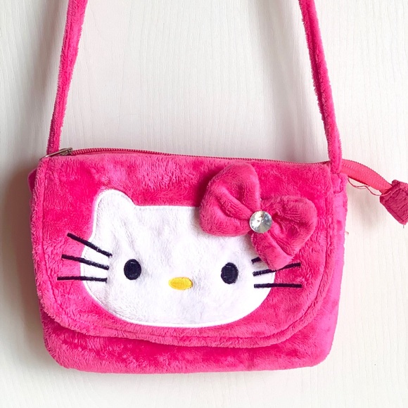 SOLD - Super cute soft Hello Kitty crossbody - Picture 2 of 6